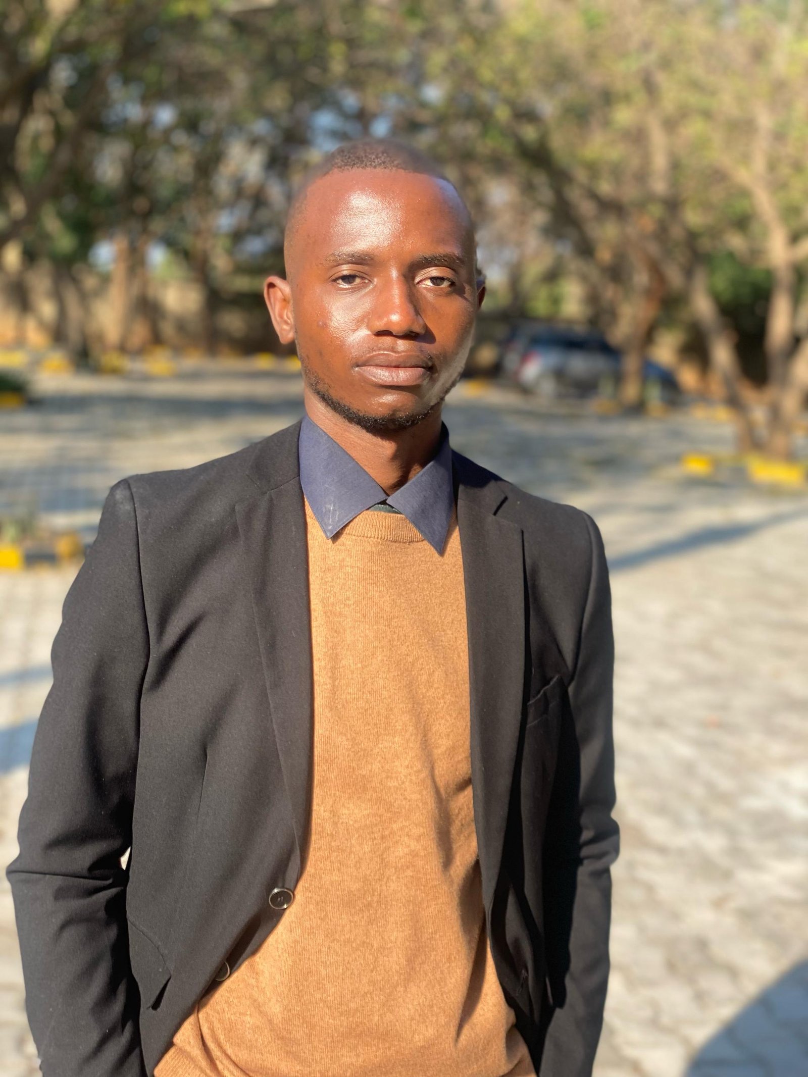 Niza Nicholas Khunga
